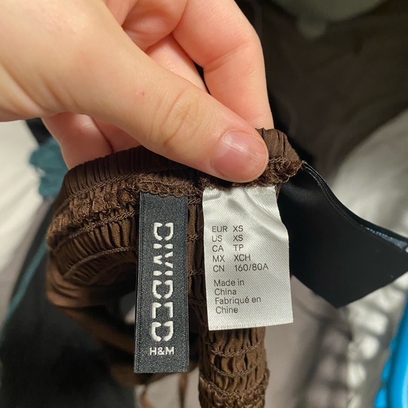 brown y2k satin bandana top - Picture 3 of 3